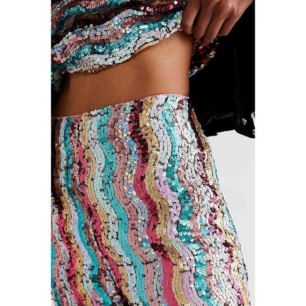 NEW FREE PEOPLE Sz 2 DISCO FLARE PANTS PULL ON RAINBOW SEQUIN PANTS - Picture 3 of 3